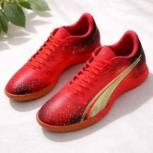 Puma Ultra Indoor Soccer Shoes 7.5 Bright Red Lightweight Futsal Sneakers